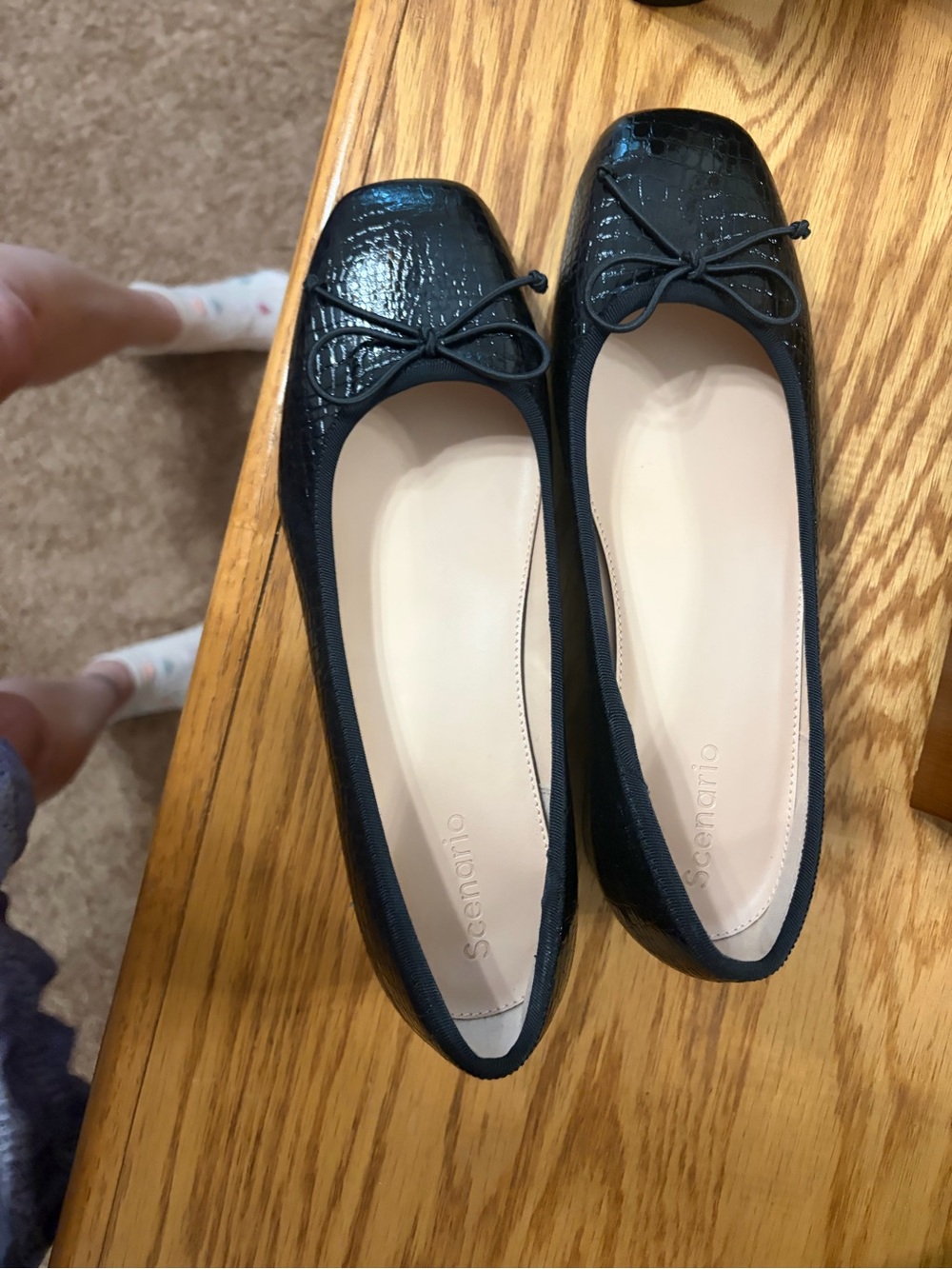 Black Croc-Embossed Square-Toe Ballet Flats brand new never worn outside size 9